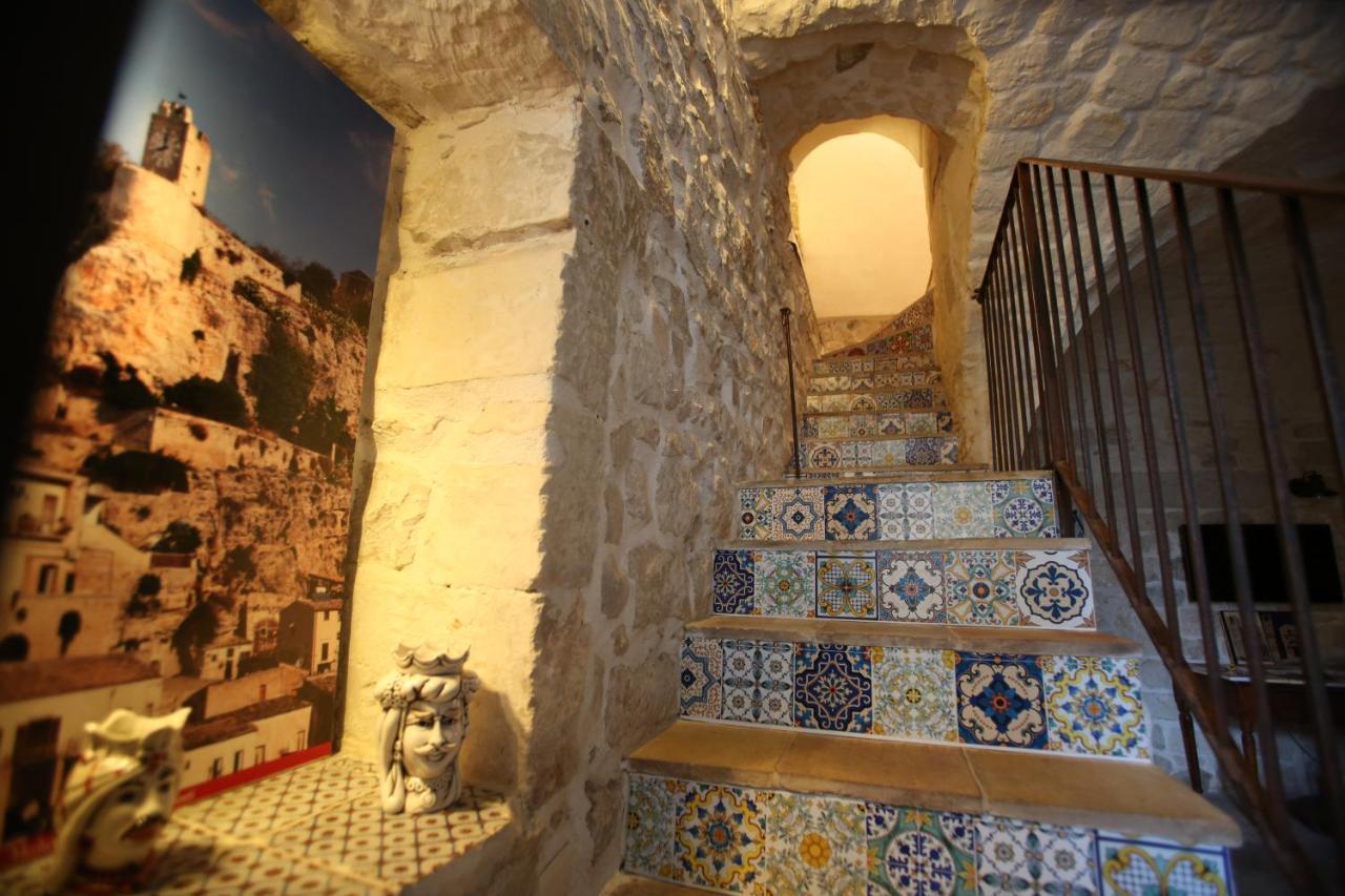 Case-Grotte Degli Avi, Esperienza Abitativa In Grotta Modica Exteriér fotografie