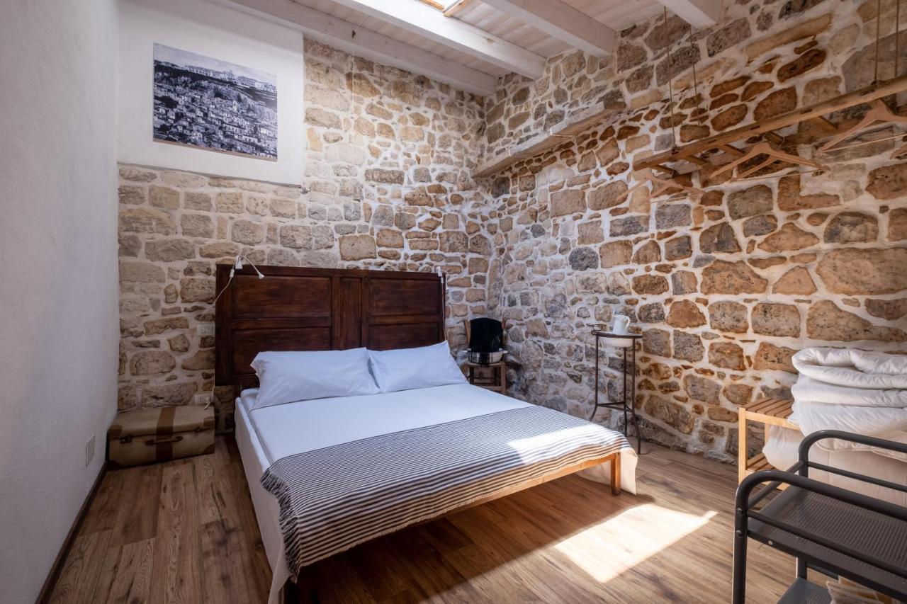 Case-Grotte Degli Avi, Esperienza Abitativa In Grotta Modica Exteriér fotografie