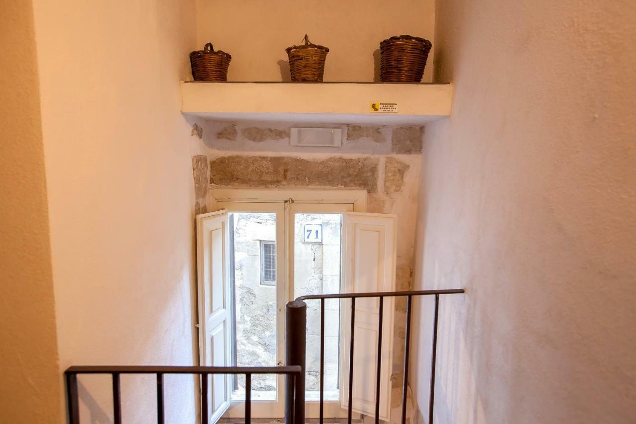 Case-Grotte Degli Avi, Esperienza Abitativa In Grotta Modica Exteriér fotografie